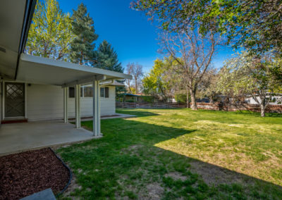 Boise MCM home backyard